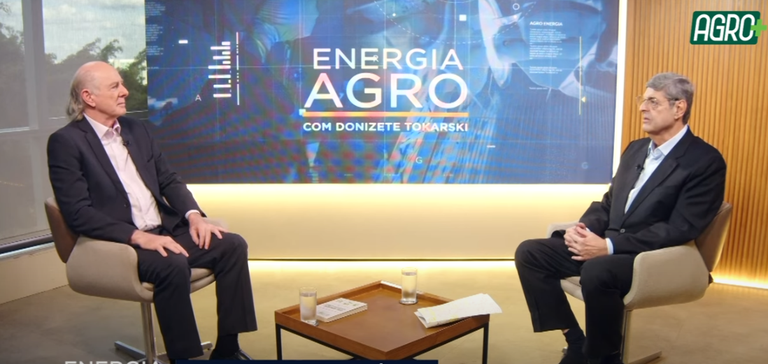 Descubra como técnicas modernas de irrigação transformaram o Nordeste em potência de biocombustíveis, produzindo 60 milhões de toneladas de cana e gerando 300 mil empregos