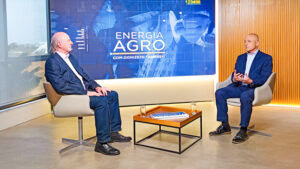Donizete Tokarski e Marcelo Osório ABPA discutem seminário cadeia produtiva proteína Brasil no programa Energia Agro